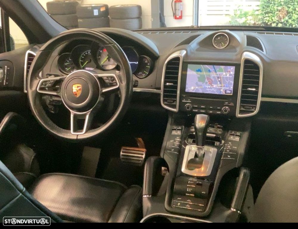 Porsche Cayenne S E-Hybrid Platinum Edition - 15