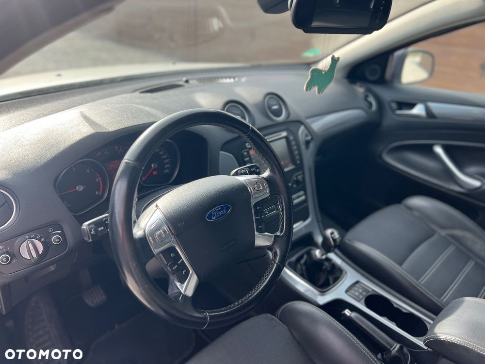 Ford Mondeo 2.0 TDCi Titanium - 10