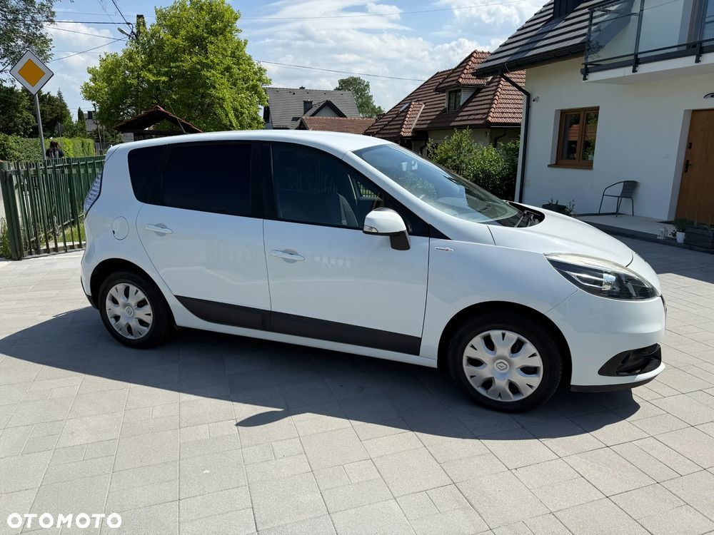 Renault Scenic 1.6 16V TomTom Edition - 11