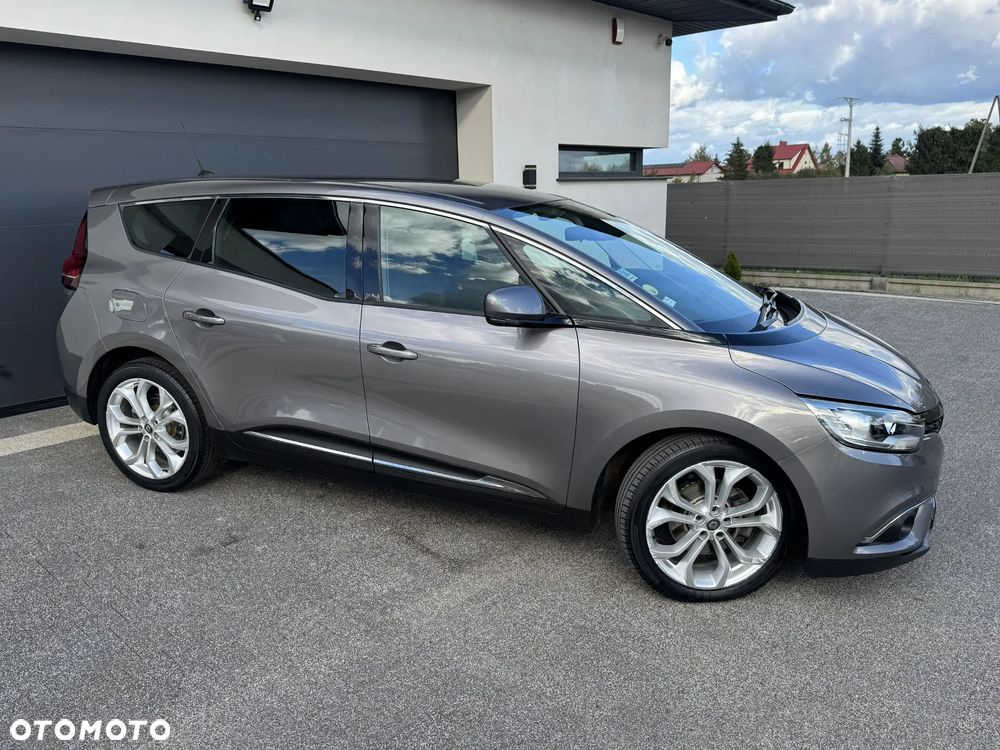 Renault Scenic - 11