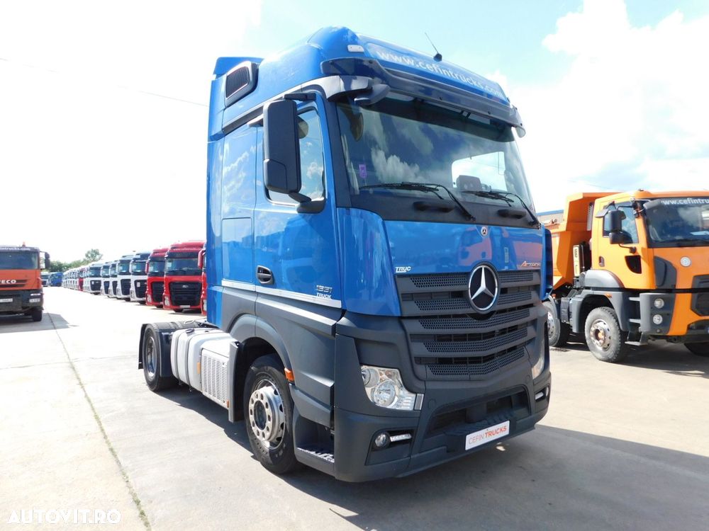Mercedes-Benz Actros - 2