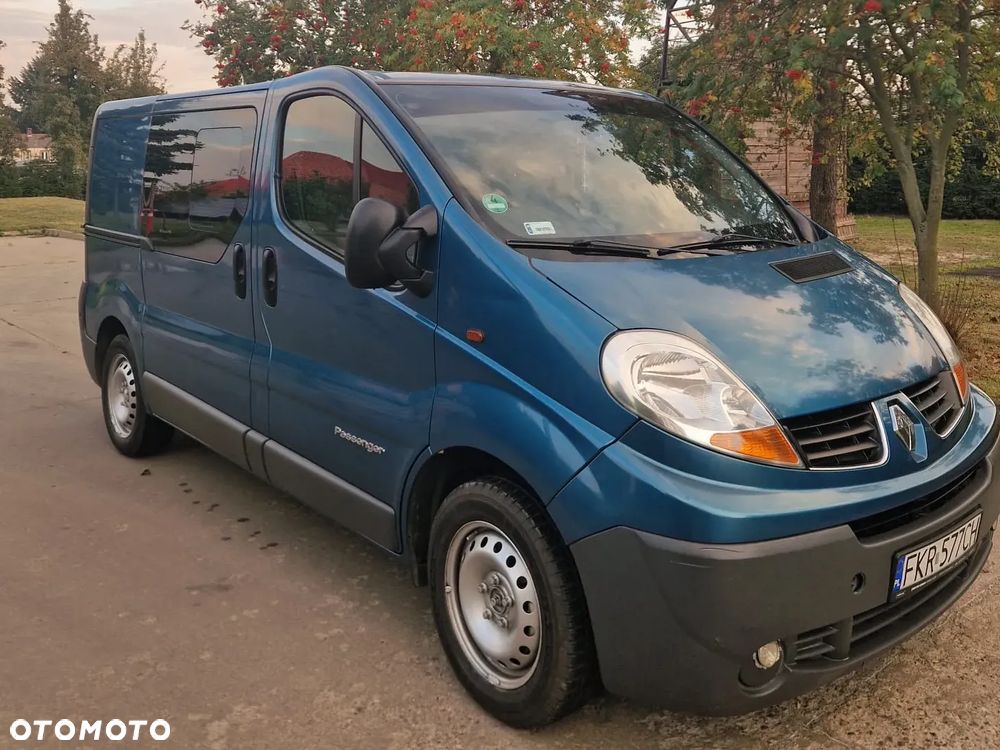 Renault Trafic - 1
