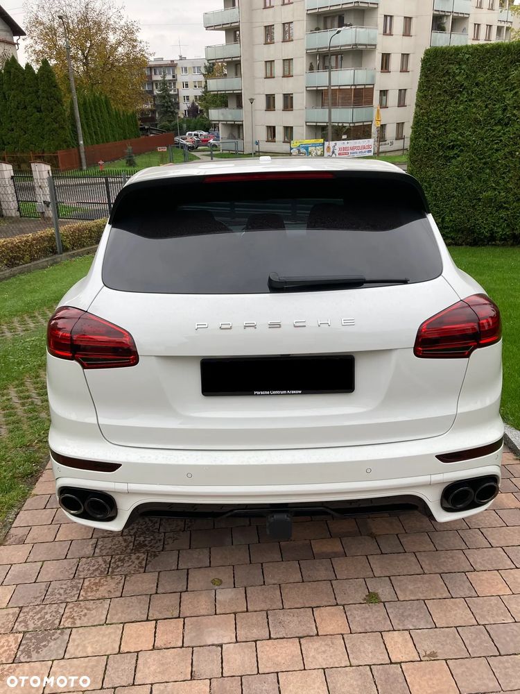 Porsche Cayenne Platinum Edition - 6