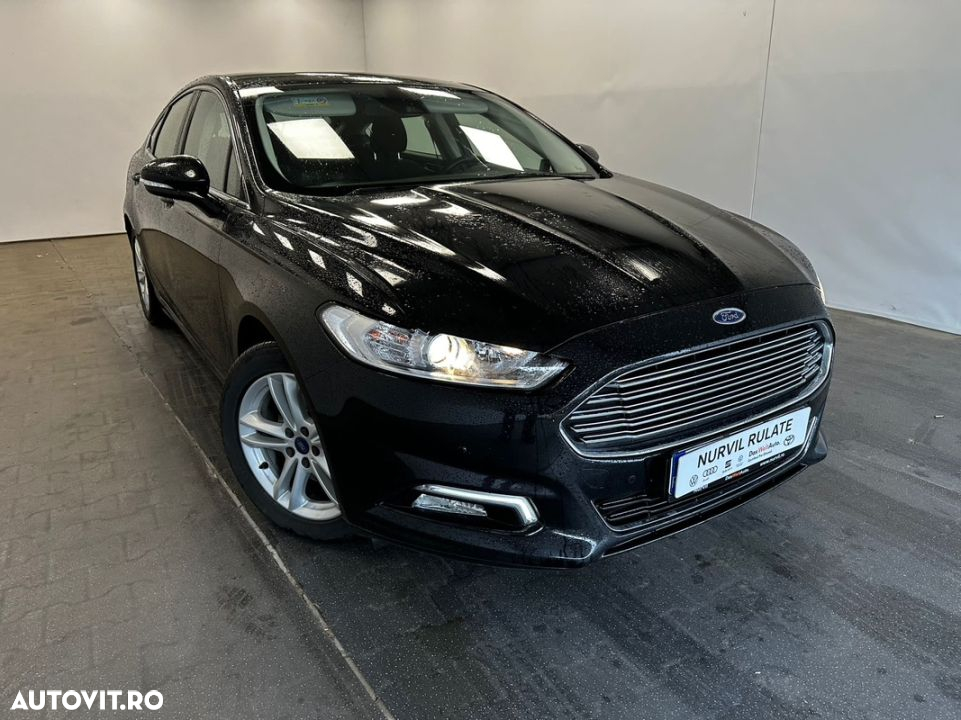 Ford Mondeo 2.0 TDCi Powershift Business - 31