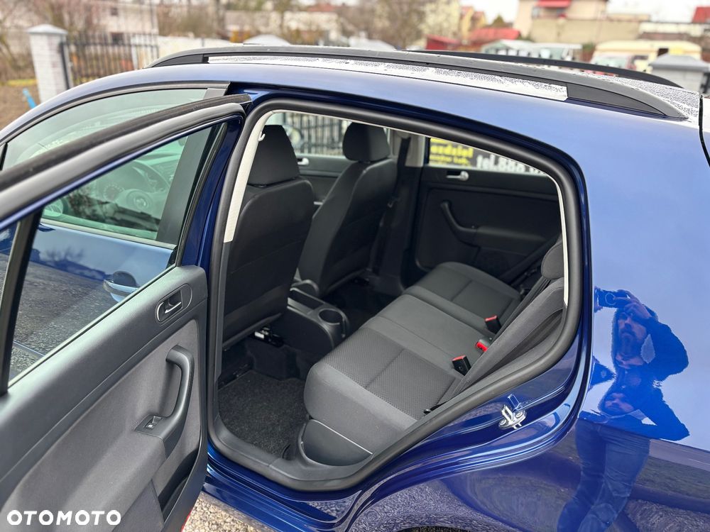 Volkswagen Golf Plus - 8