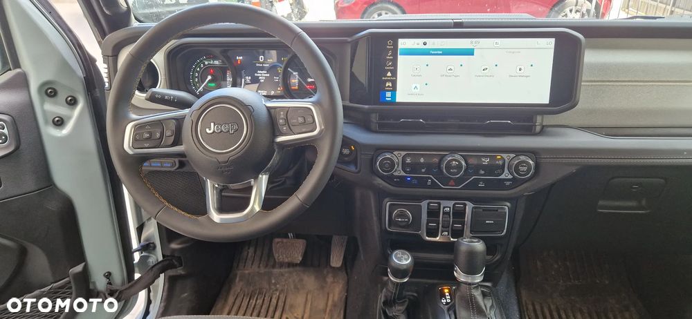 Jeep Wrangler - 7