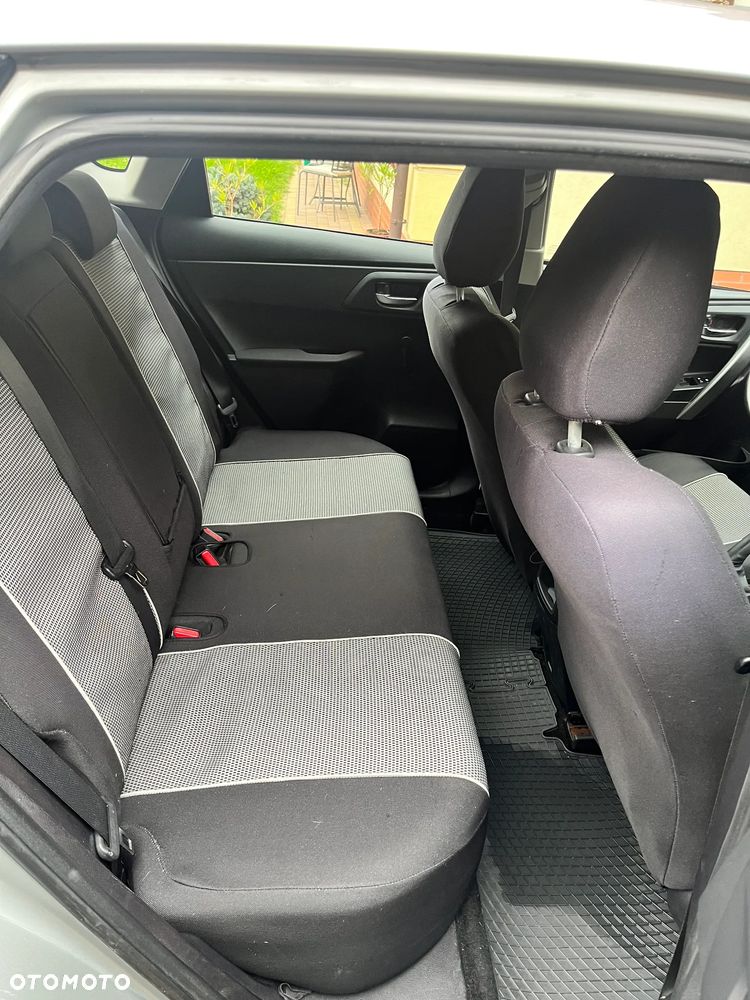 Toyota Auris 1.33 VVT-i Active - 6