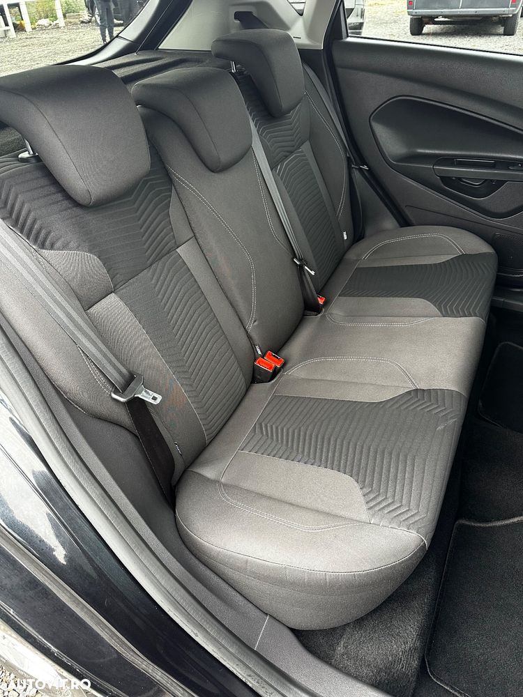 Ford Fiesta ver-1-0-ecoboost-titanium - 16
