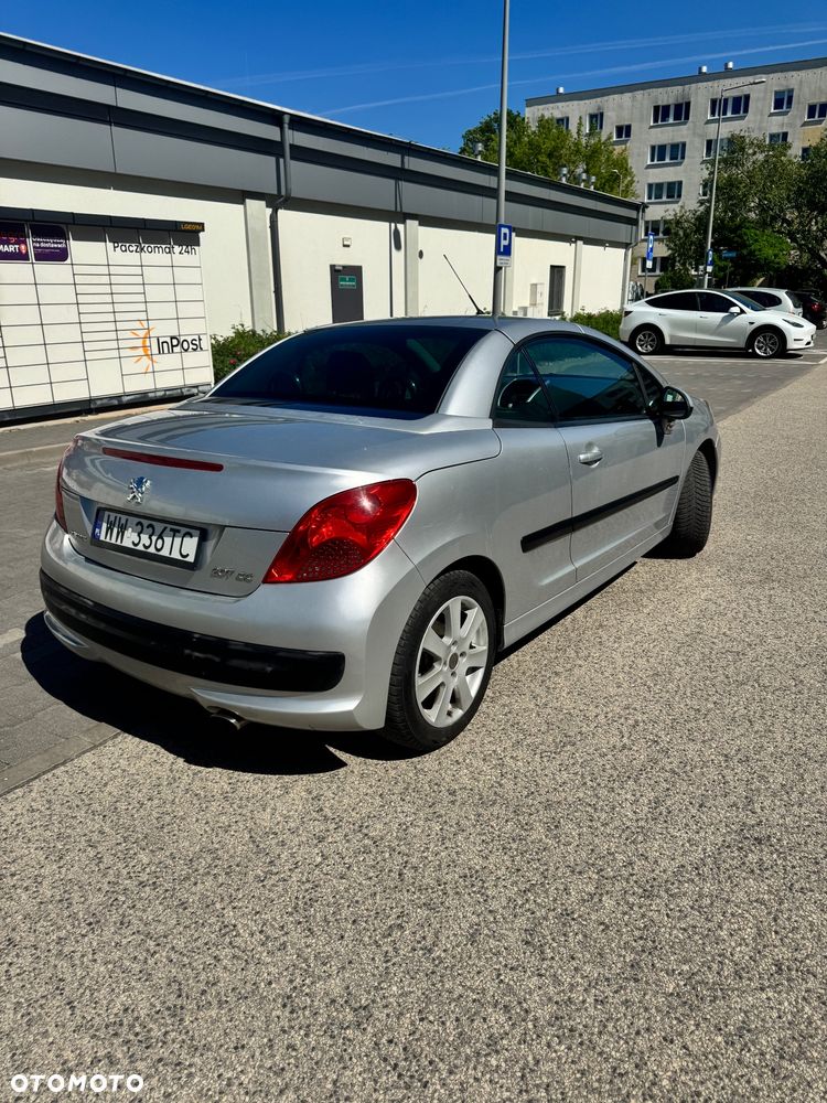 Peugeot 207 CC - 3