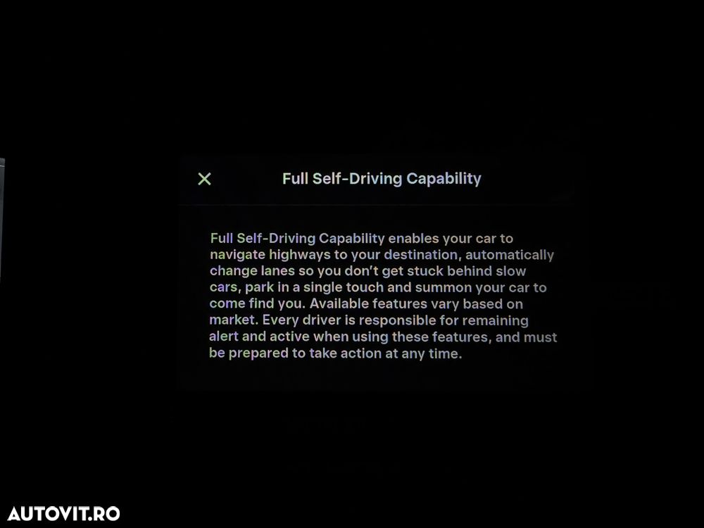 Tesla Model 3 - 24