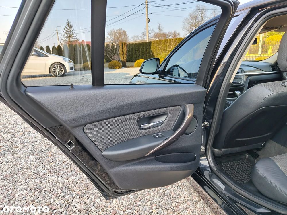 BMW Seria 3 318d Modern Line - 9