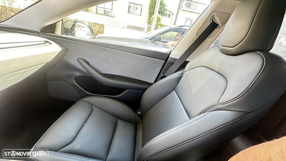 Tesla Model 3 Long Range Tração Traseira - 8