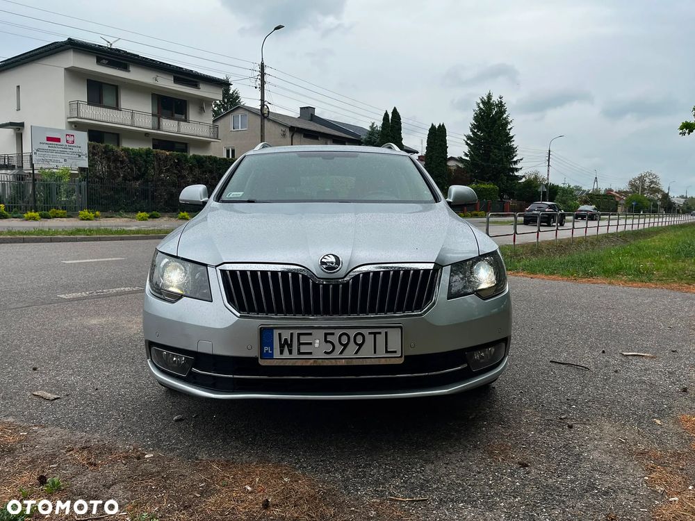 Skoda Superb 1.8 TSI Active DSG - 3