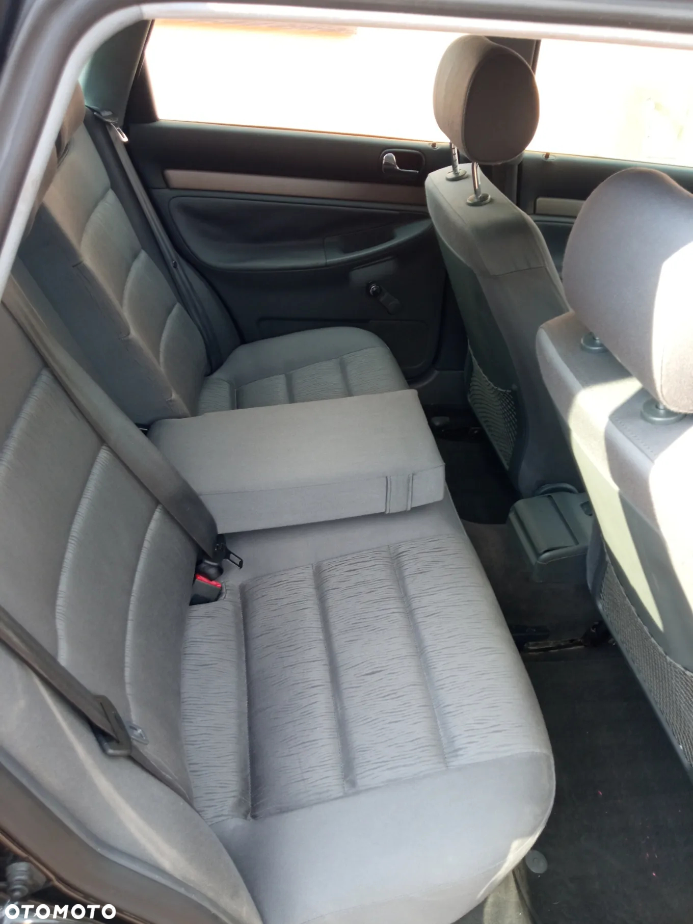 Audi A4 ver-1-6 - 12