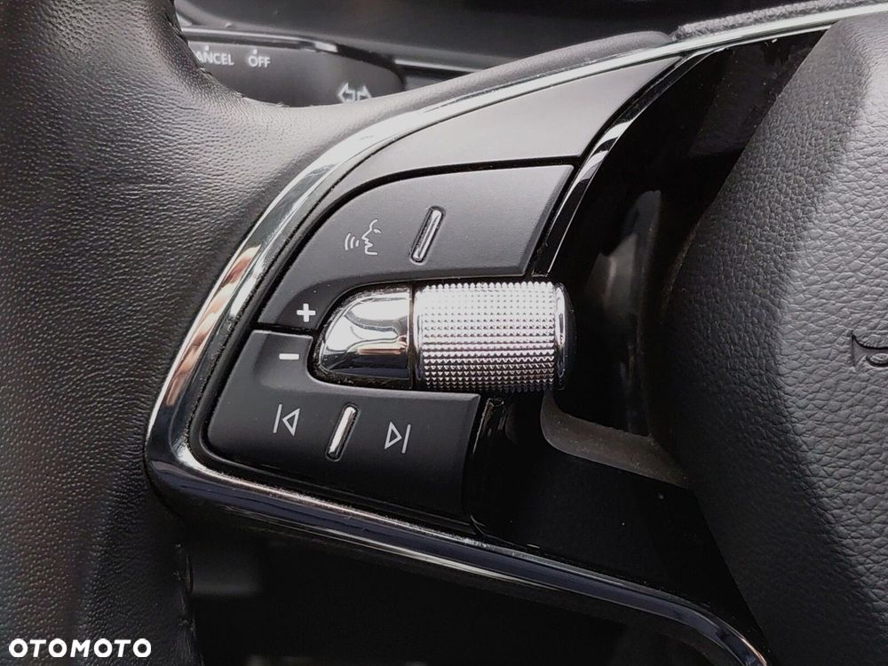 Skoda Superb 1.5 TSI Ambition DSG - 23