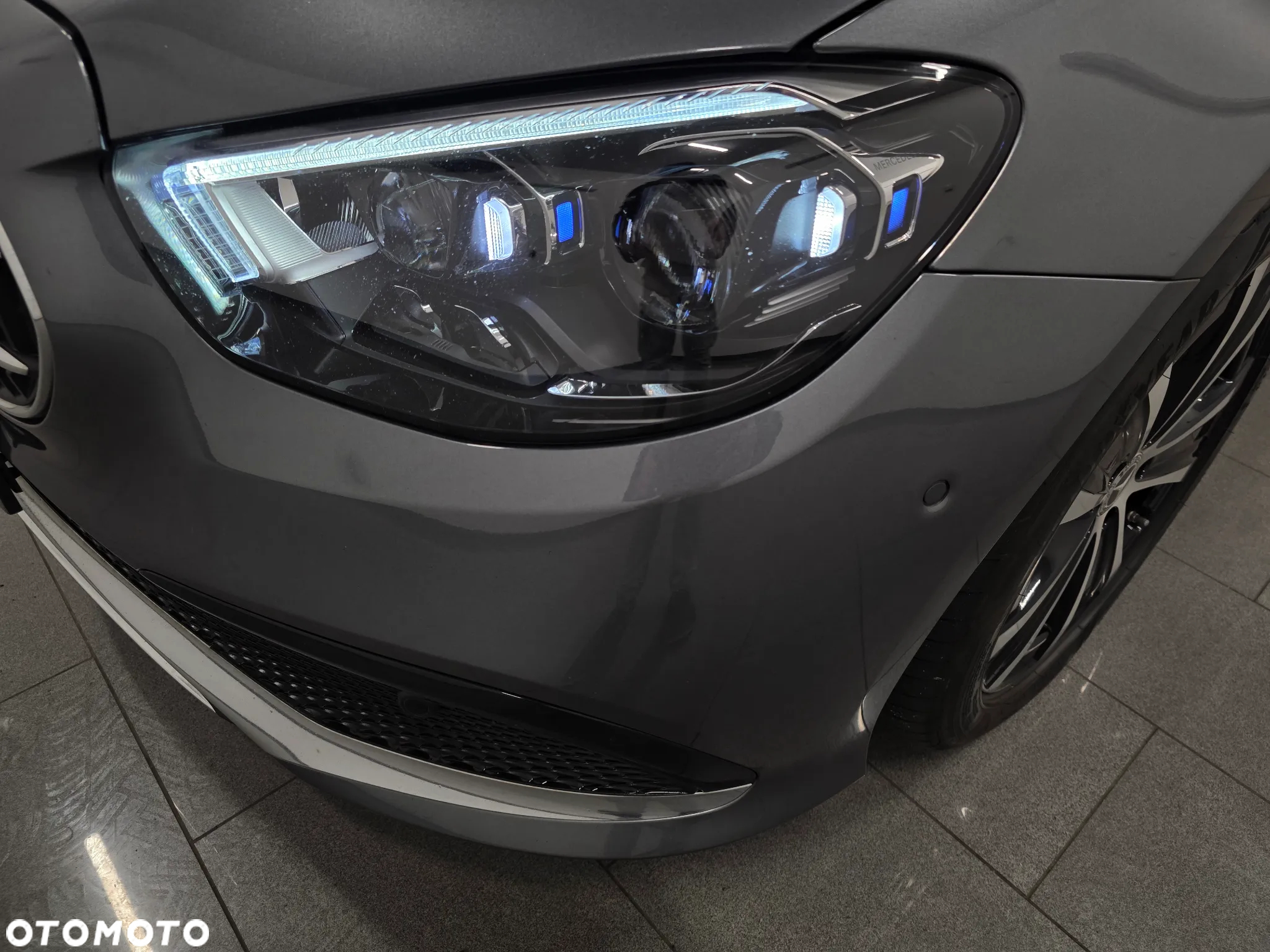 Mercedes-Benz Klasa E 300 d T 9G-TRONIC Exclusive - 30