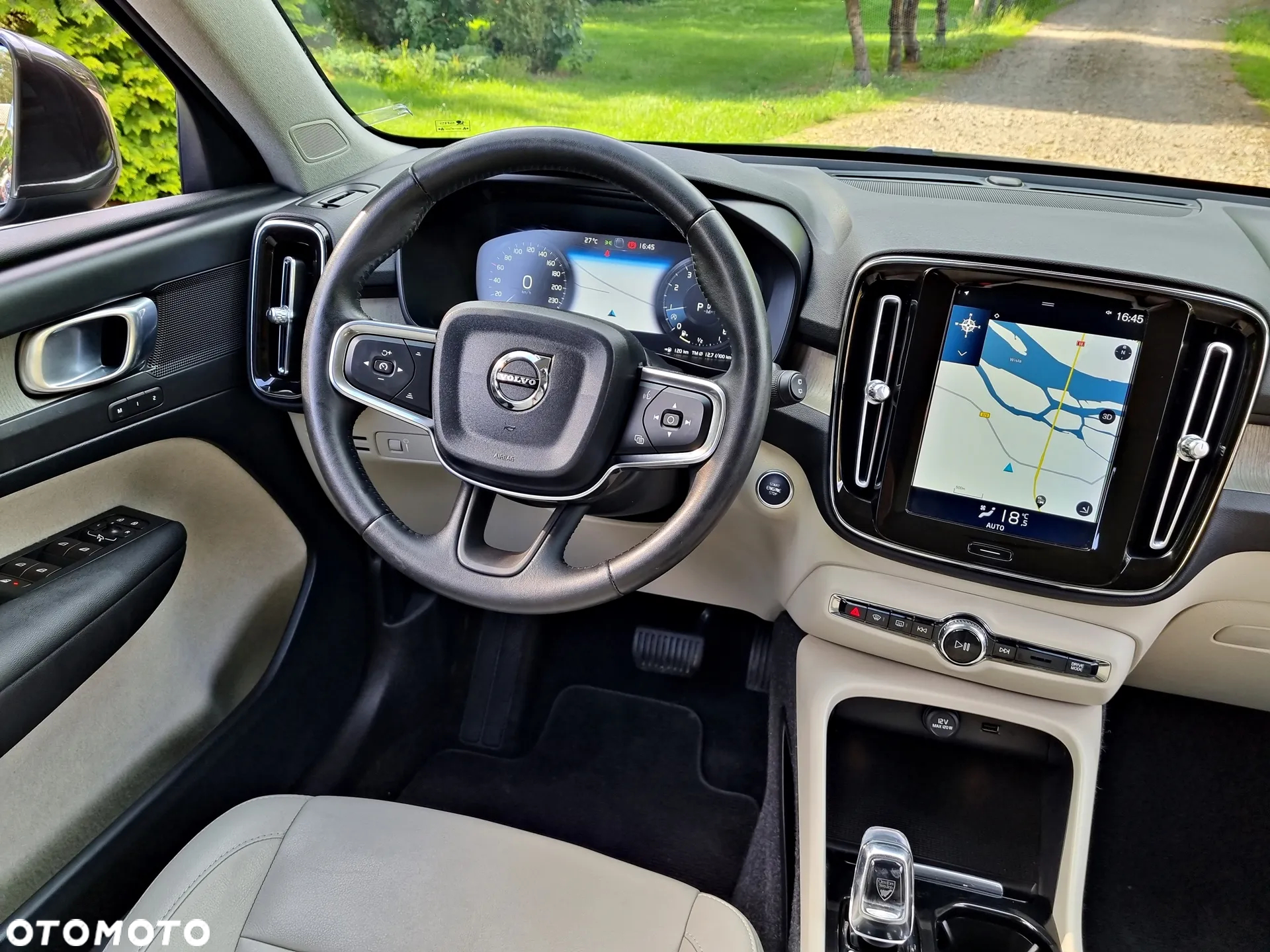 Volvo XC 40 T5 AWD Geartronic Inscription - 29