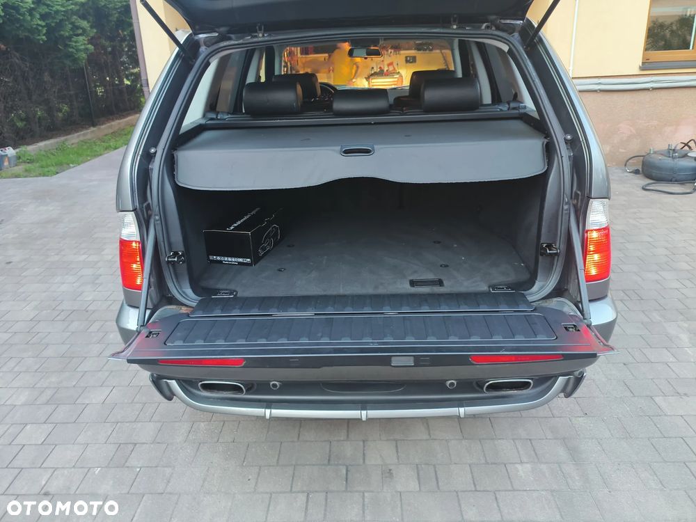 BMW X5 4.4 i Edition Exclusive Sport - 21