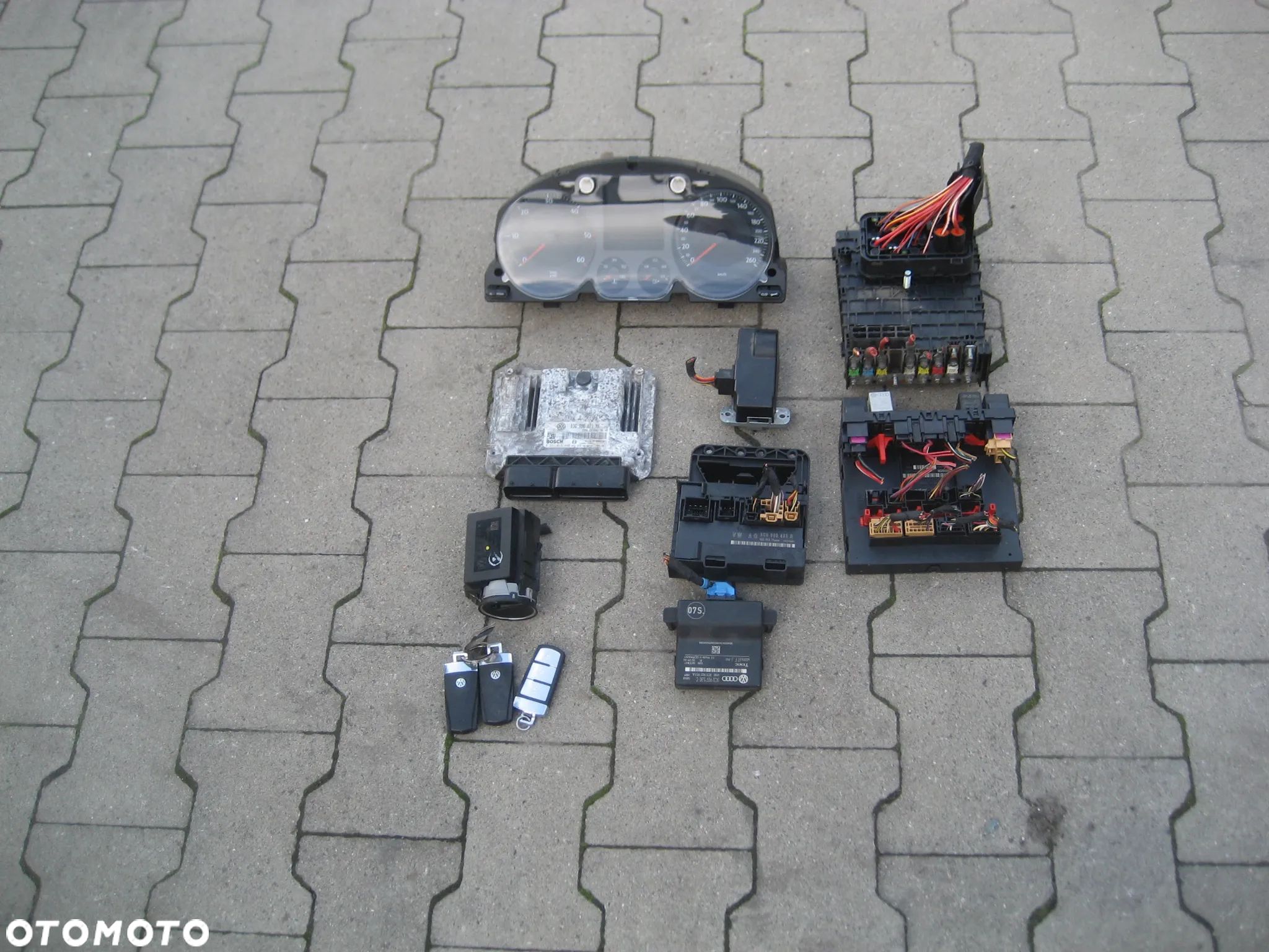 vw passat b6 2,0 tdi 140km automat komputer silnika zestaw startowy 03g906021nk - 1