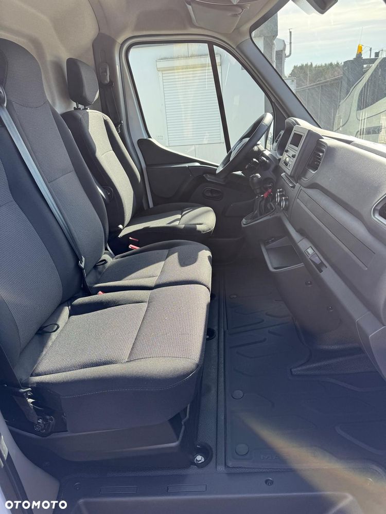 Renault Master L3H2 Blaszak Max - 9