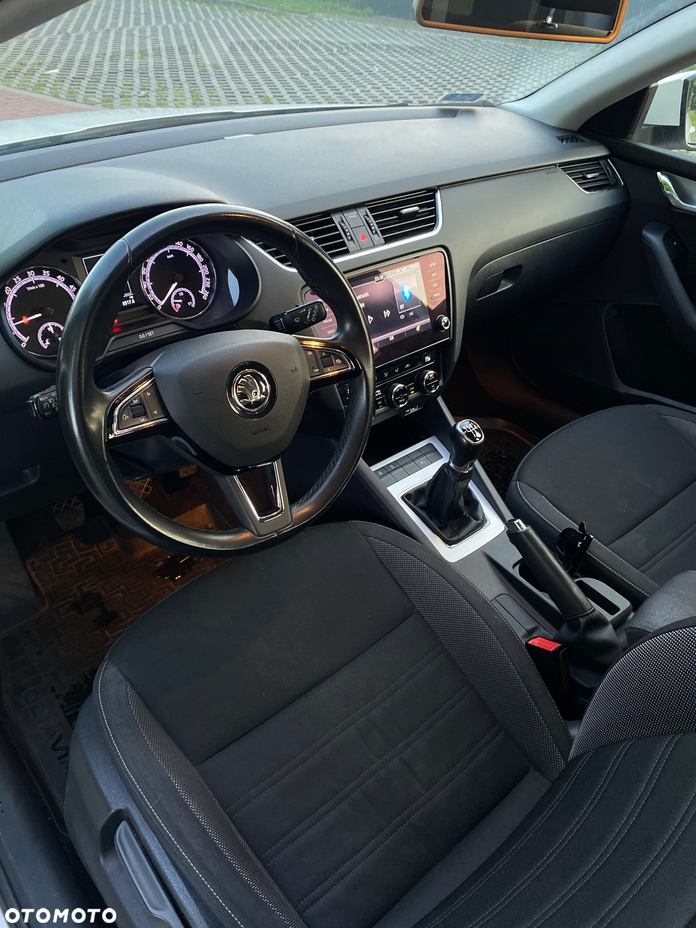 Skoda Octavia - 8