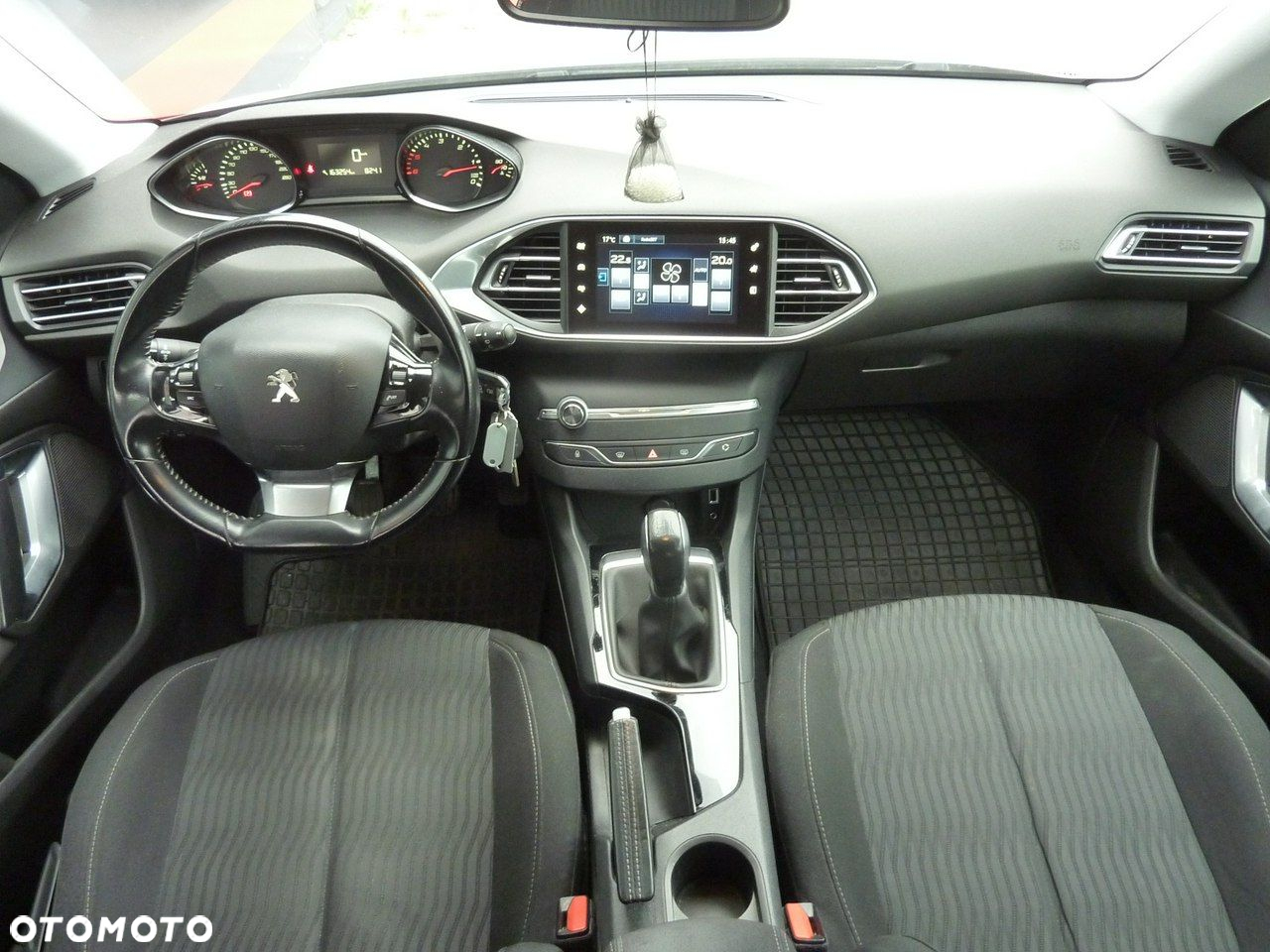 Peugeot 308 - 18