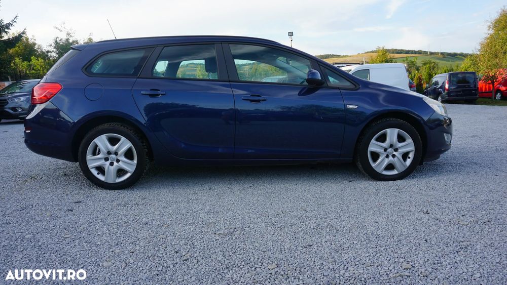 Opel Astra 2.0 CDTI DPF Innovation - 3