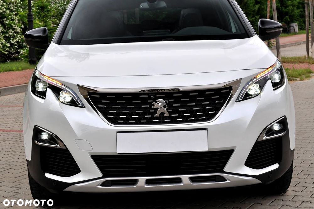 Peugeot 3008 1.2 PureTech Allure S&S - 5