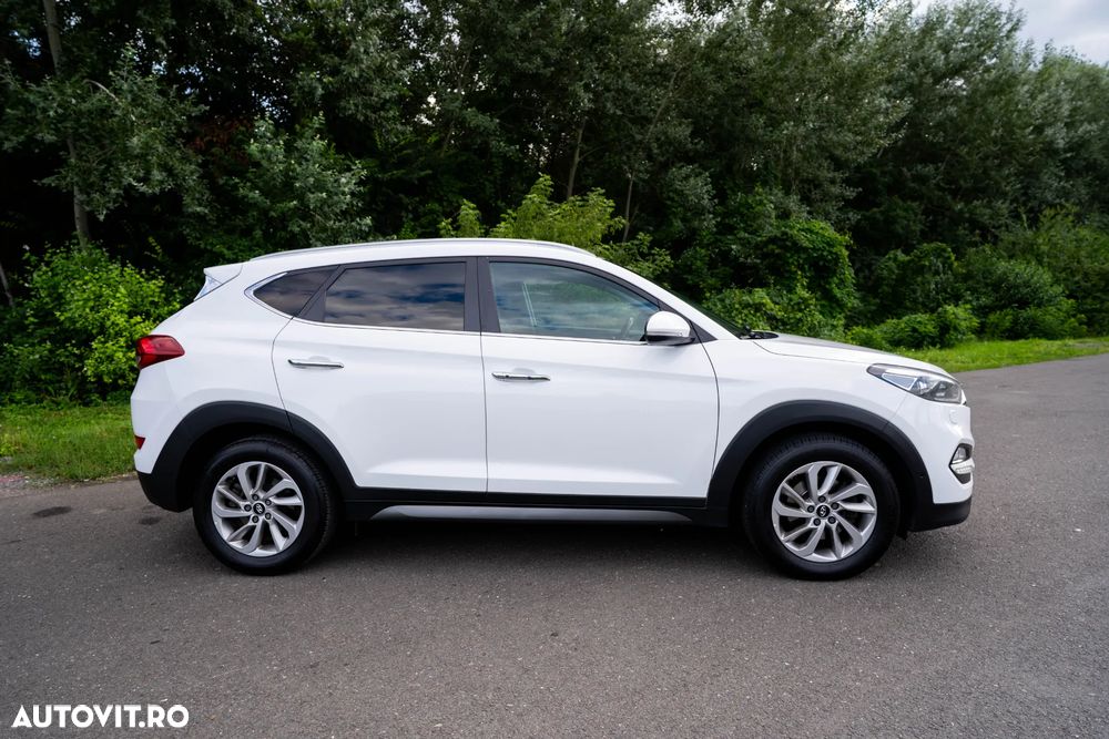 Hyundai Tucson 2.0 CRDI 4WD 6AT Luxury+ - 2
