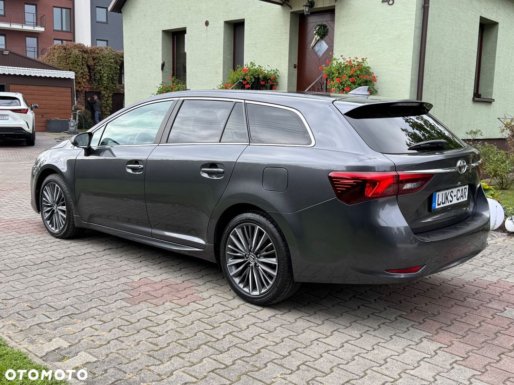 Toyota Avensis Touring Sports 1.8 Edition S+ - 4