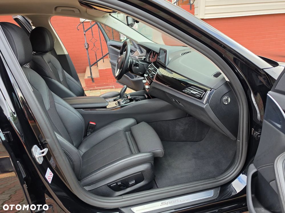 BMW Seria 5 520d M Sport Edition - 18