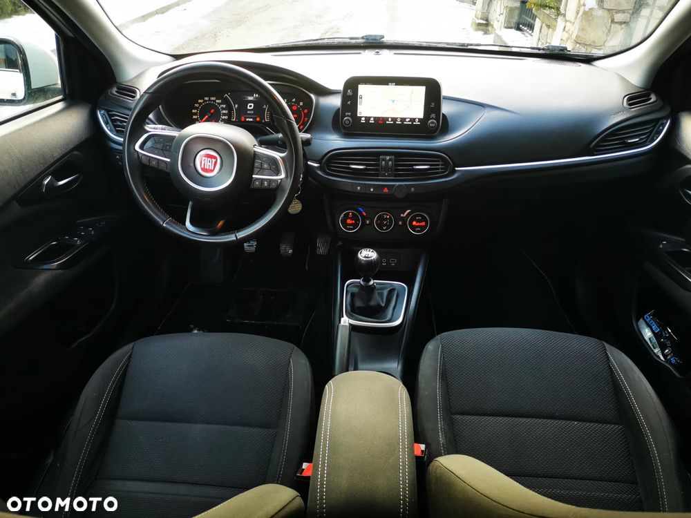 Fiat Tipo 1.4 T-Jet Lounge - 6