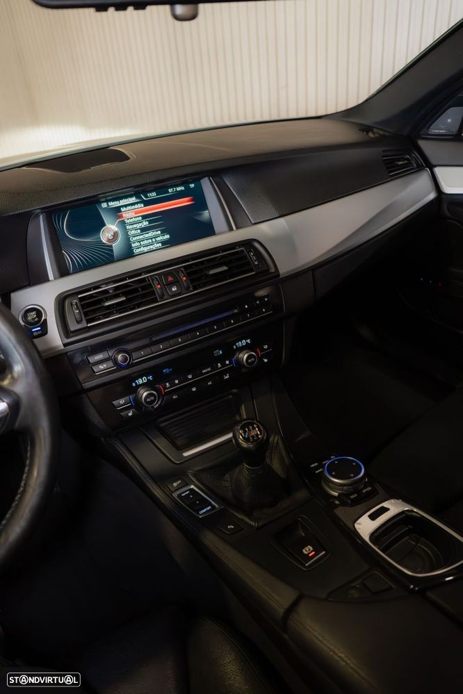 BMW 520 d Pack M - 35