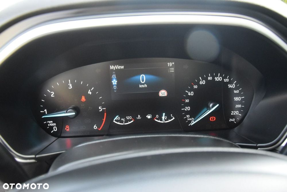 Ford Focus - 40