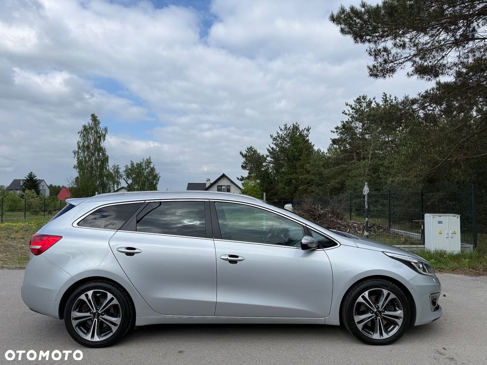 Kia Ceed 1.6 CRDi 136 ISG Platinum Edition - 12