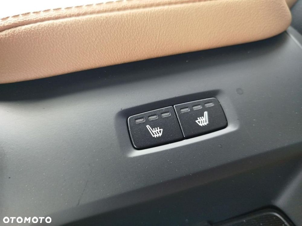 Volvo XC 60 - 26