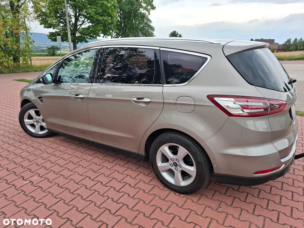 Ford S-Max 2.0 TDCi Titanium - 17