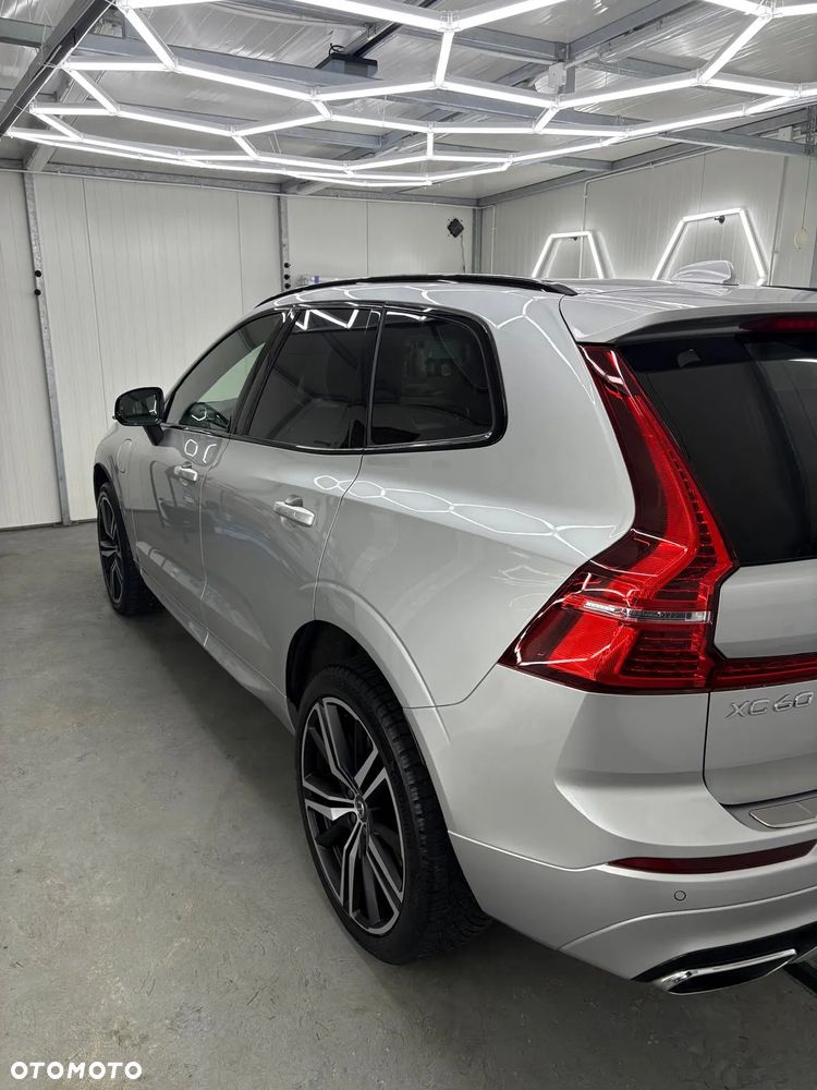 Volvo XC 60 T8 Plug-In Hybrid AWD R-Design - 8