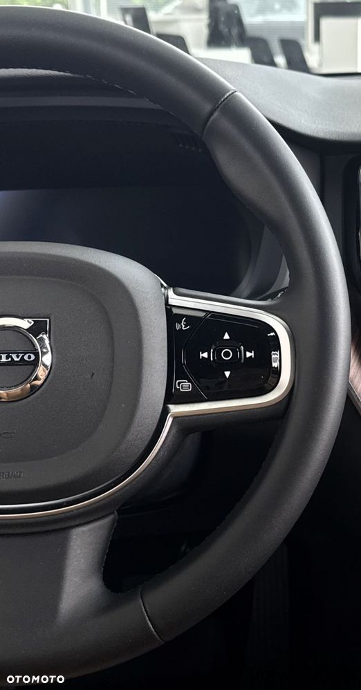 Volvo XC 60 - 16
