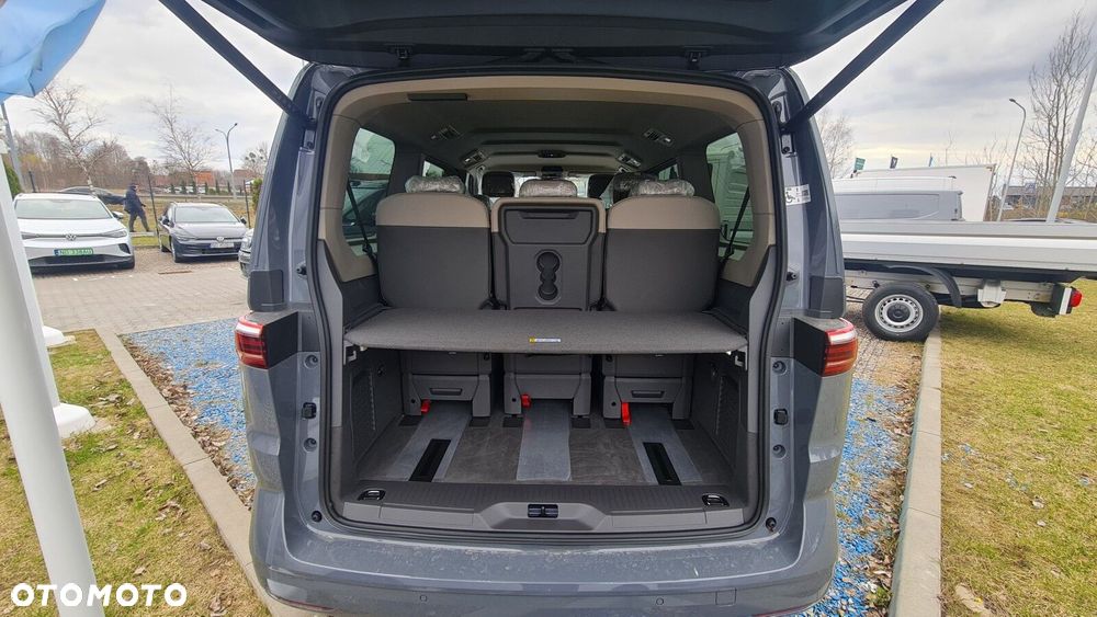 Volkswagen multivan - 11