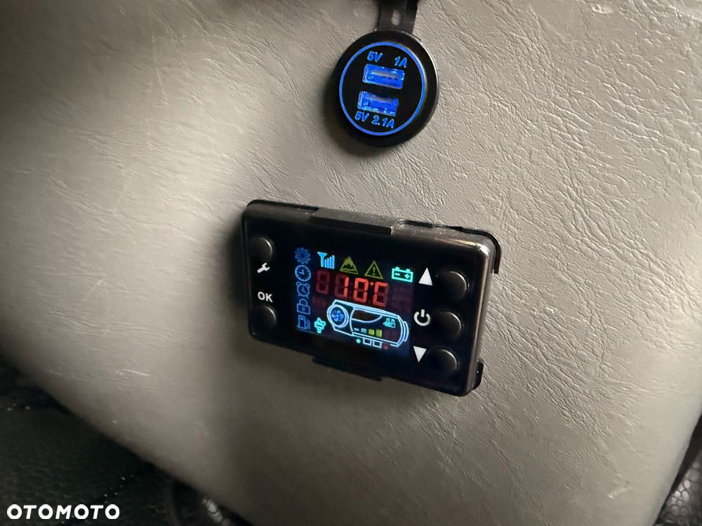 Opel Vivaro KamperVan - 11