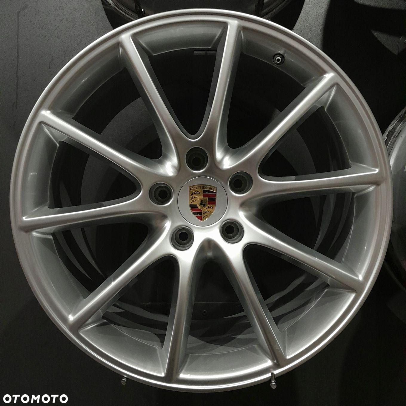 Felgi 20 5x130 Porsche Cayenne 9Y OE F504092-32 - 5