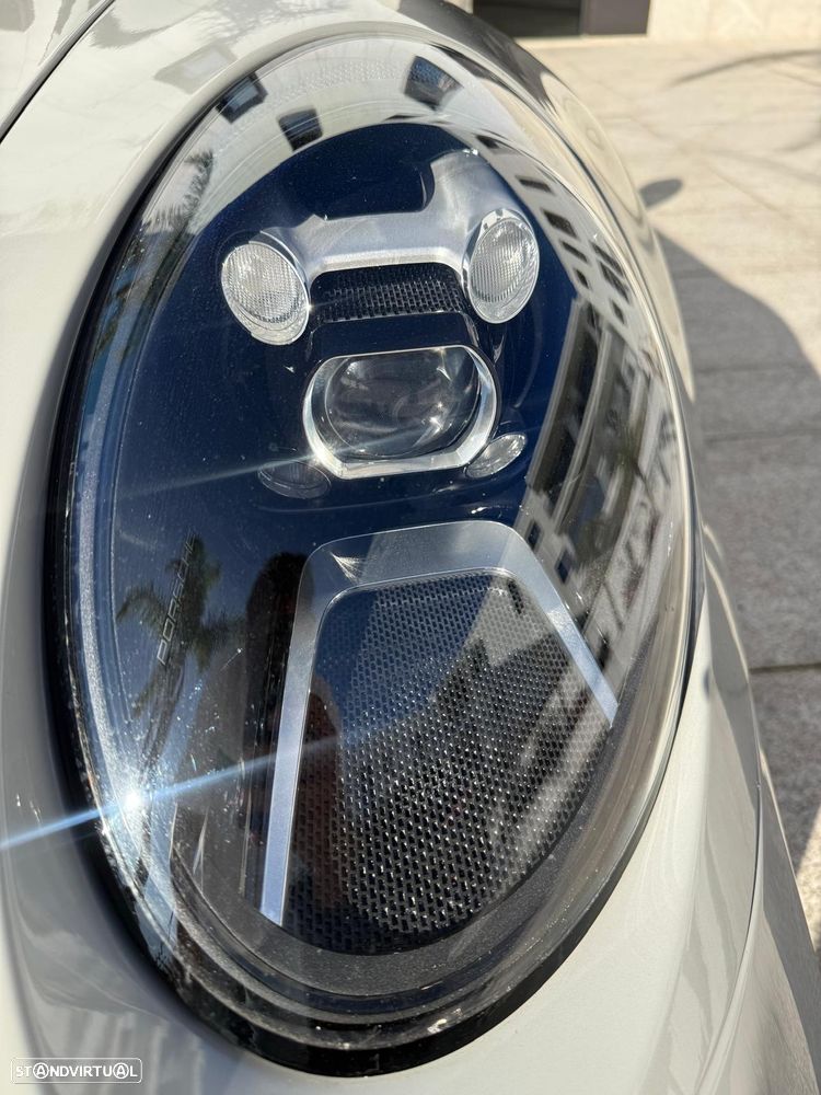 Porsche 911 (992) GT3 PDK - 21
