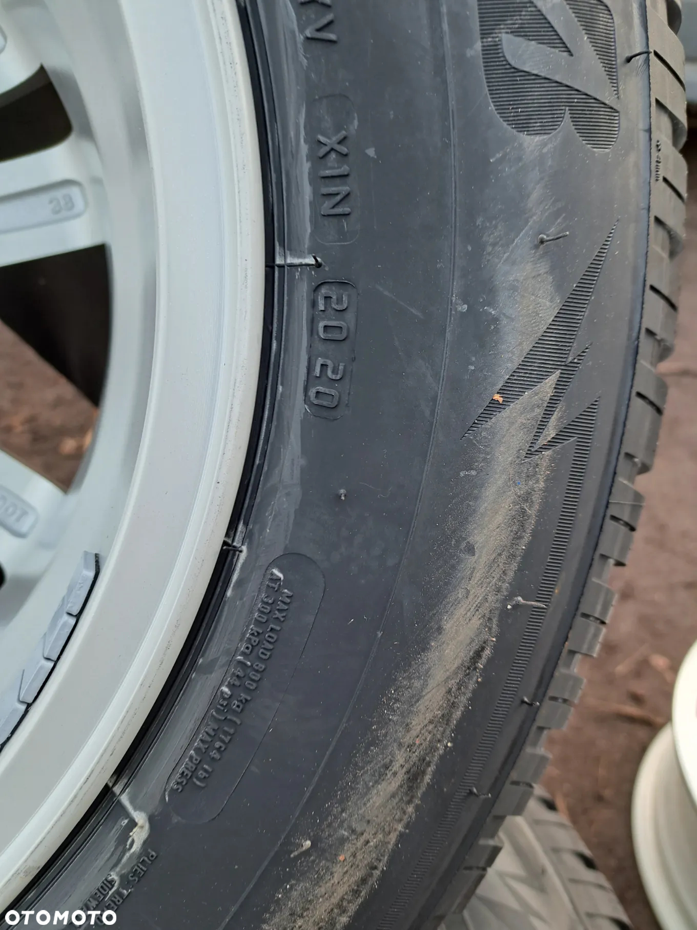 Felgi koła zimowe Mitsubishi Eclipse Cross 6.5Jx16H2 ET 38 215/70R16 100T Bridgestone Blizzak LM005 DOT 2020 2020 Rok J16x6.1/2J ET 38 - 6