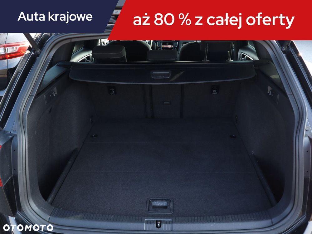 Volkswagen Golf Variant - 16