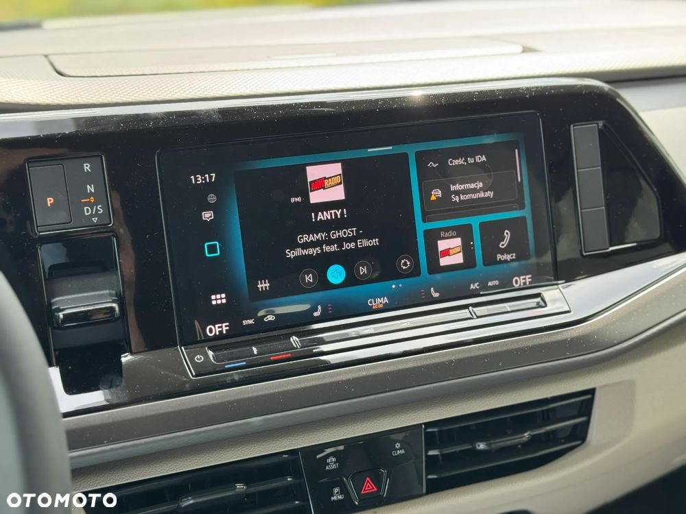 Volkswagen Multivan 2.0 TDI L2 Family DSG - 17