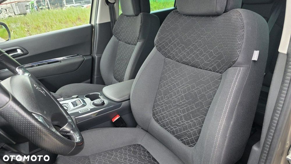 Peugeot 3008 - 19