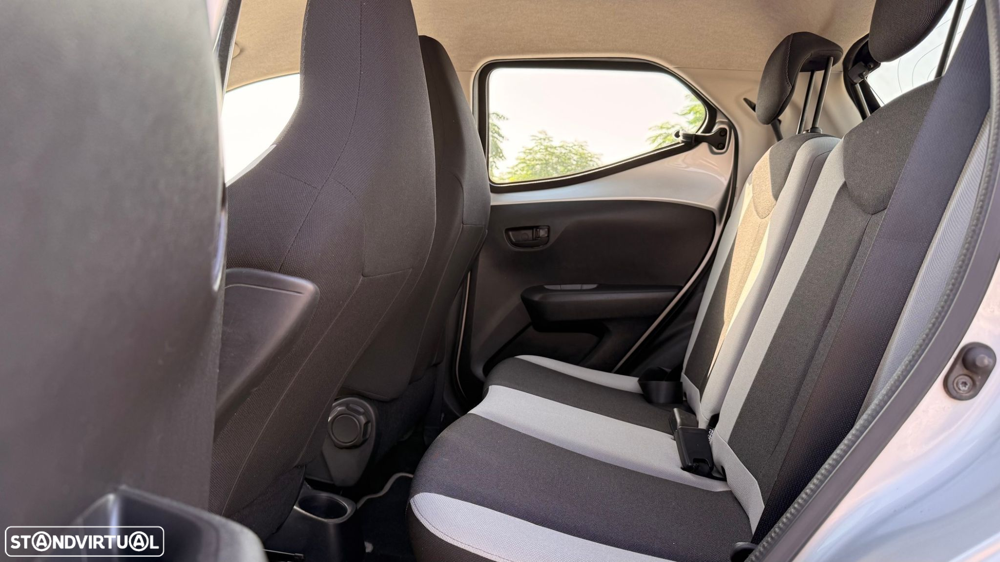 Toyota Aygo 1.0 X-Play Plus+X-Touch - 13