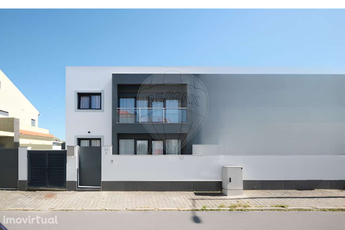 Moradia T4 para venda - Grande imagem: 2/29