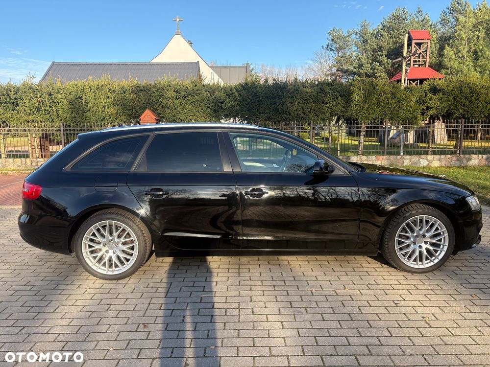 Audi A4 Avant 2.0 TDI ultra - 8